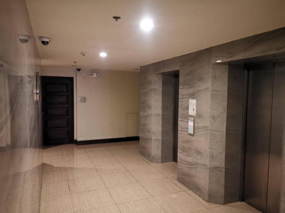Grand Residences Studio Unit - Walking Distance To It Park Cebu ภายนอก รูปภาพ